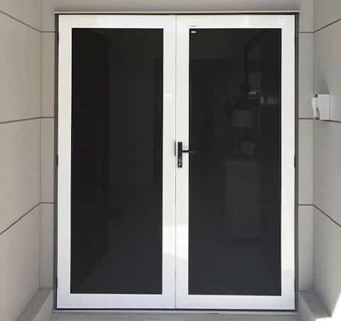 FebBanner-bg-mobile.jpg window screen